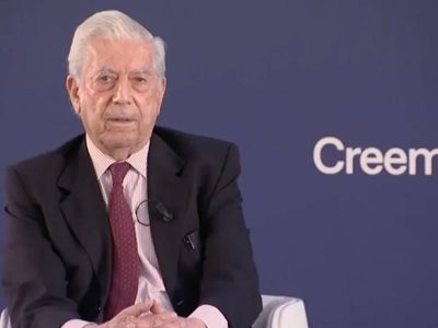 Vargas Llosa: los países que votan mal lo pagan caro