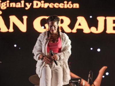 Ximena Sariñana, festín pop en autoconcierto