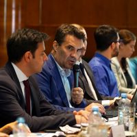 Darío Martínez participó de la reunión con el Fondo Ruso de Inversión Directa