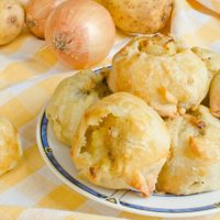 Knishes caseros: receta fácil del bocado más famoso y rico de la gastronomía judía