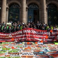 '¡Créditos no, rescate sí!”, la protesta en la ALDF contra la ley de reconstrucción de Mancera