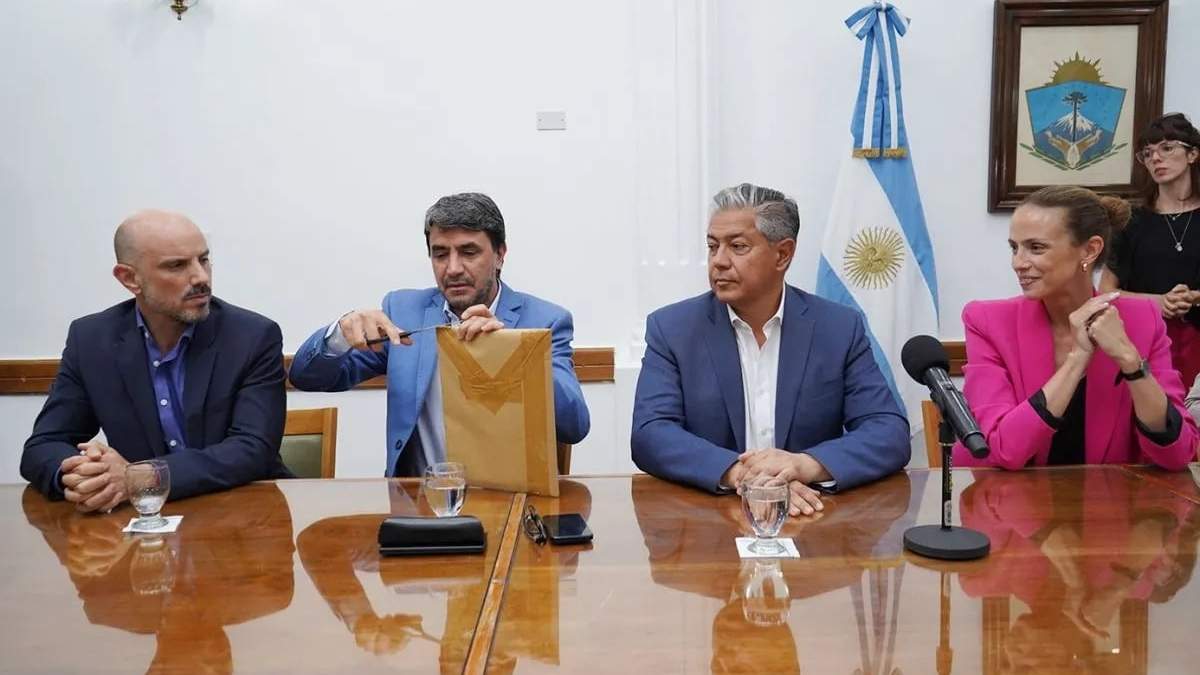 Apertura de sobres ruta 43