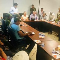 Pactan repliegue de grupo de autodefensa de Petatlán, pero mantendrá retenes