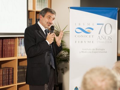 Salvarezza: "En dos meses podemos tener 500.000 tests hechos en el país"
