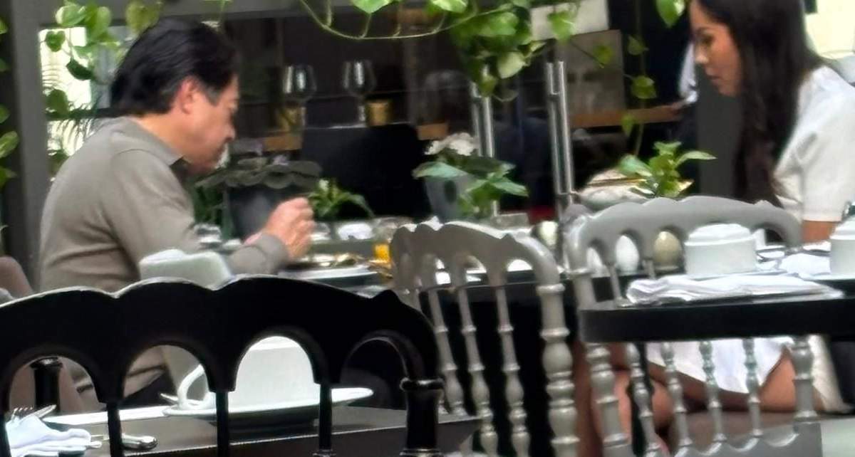 Captan a Mario Delgado vacacionando en exclusivo hotel de Portugal