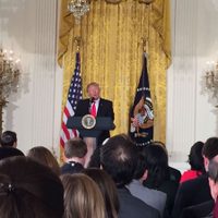 Trump se queja por filtración de la llamada con Peña Nieto: 'se suponía que era secreta”