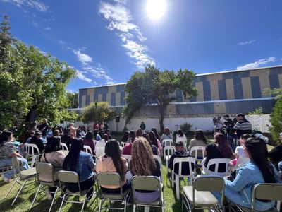 Mujeres víctimas de violencia de género de Neuquén recibieron materiales de trabajo