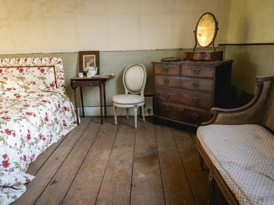 La decoración del dormitorio de la abuela vuelve a ser tendencia: mirá estas 4 ideas que están de vuelta