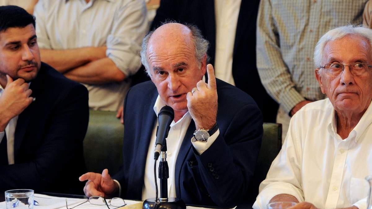 Oscar Parrilli. Fuente: (Twitter)