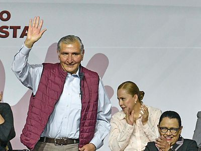 "¡Presidente, presidente!" le gritaban en coro a Adán Augusto