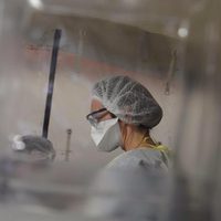Surgen en Francia nuevas esperanzas para el tratamiento de covid-19