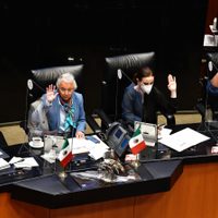 El Senado aprueba la Ley de Revocación de Mandato