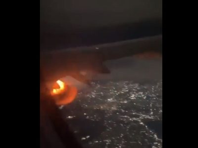 Se incencia turbina de avión en pleno vuelo; aterriza de emergencia en Guadalajara (Video)
