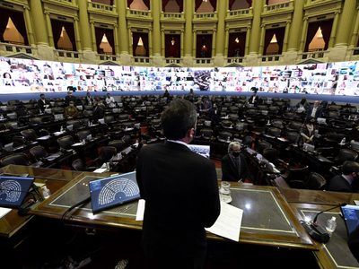Crecen las internas: un alto dirigente de la UCR criticó el rechazo al Presupuesto 2022