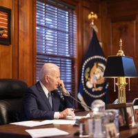 Vladimir Putin y Joe Biden intercambiaron amenazas para recibir el 2022: hablaron por teléfono