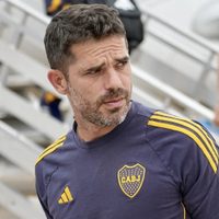 Cambios obligatorios: Fernando Gago se prepara para el duelo entre Boca y Newell's