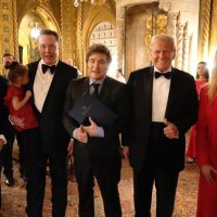 Trump invita a Milei a su inauguración como presidente de EU