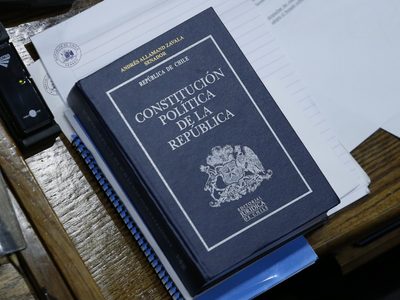 El Ejecutivo de Chile admitió que la Constitución actual traba su programa de gobierno