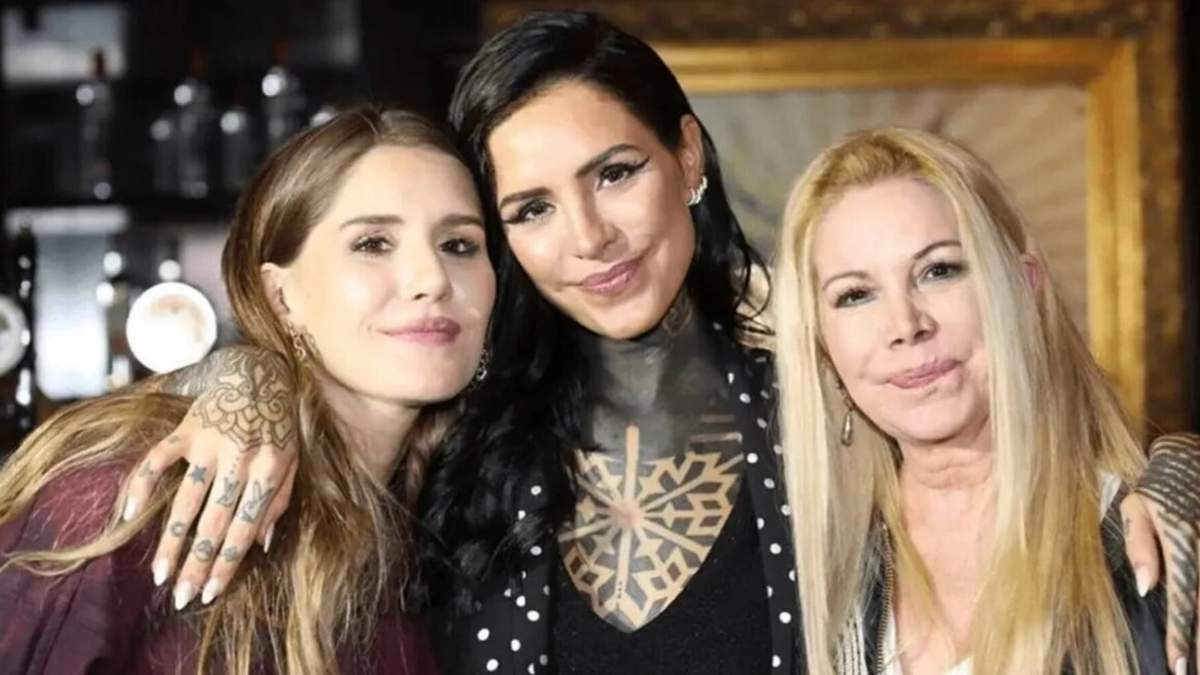 Mica, Cande y Soledad Aquino. Fuente: (Twitter)