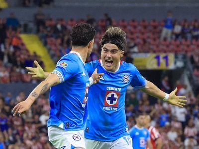 Cruz Azul vence 1-0 a Chivas y mantiene una racha de seis partidos invicto (Video)