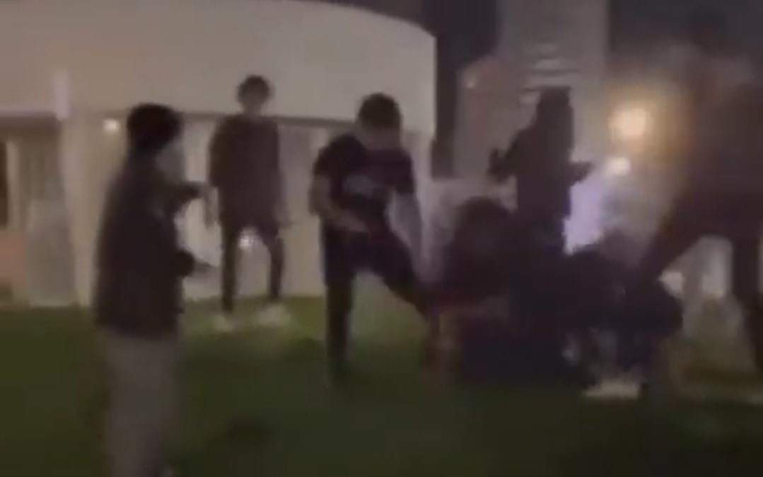 La agresión al joven