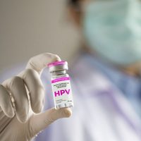 OMS resalta “avances” en la vacunación del VPH, pero falta tratamiento del cáncer de cérvix