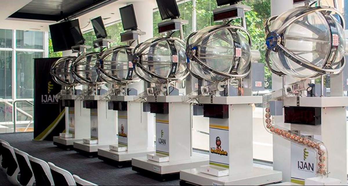 El Sorteo extraordinario de Año Nuevo utilizó los bolilleros de La Neuquina. Fuente: (Gobierno de Neuquén)