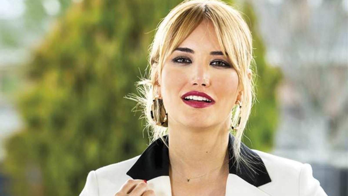 Alba Carrillo, colaboradora. Fuente: (Twitter)