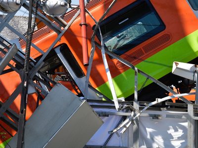 Se eleva a 24 el número de muertos por colapso de tramo elevado de la Línea 12