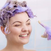 Hacé tu propio matizador casero para cabellos rubios y con canas con esta receta súper efectiva y económica