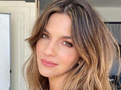 Mucha picardía: Marcela Kloosterboer compartió postales de Otto y está enorme