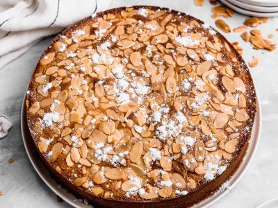 Torta matera con una manzana y una naranja: una receta simple y con pocos ingredientes