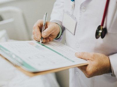 Especialistas advierten que cada minuto cuenta ante un ACV