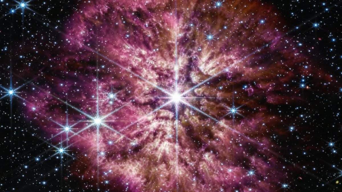 La estrella WR 124 en la constelación Sagitario