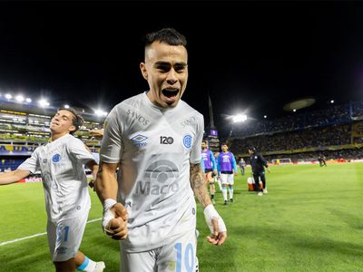 Cordobazo en La Bombonera: Boca 1-Belgrano 2