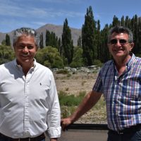 Rolando Figueroa suma apoyo en el norte neuquino de la mano del radical Juan Oltolina