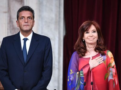 Proponen que diputados y senadores no puedan comprar dólar ahorro