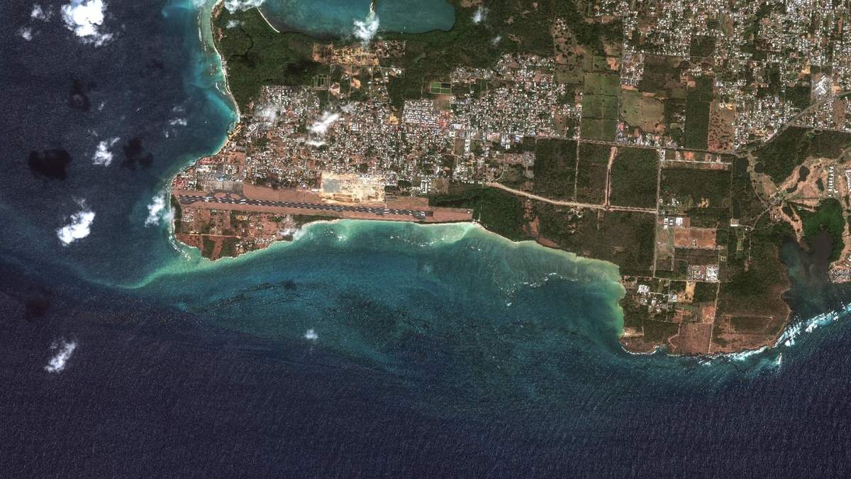 Vista satelital del derrame de petróleo en la costa de Trinidad y Tobago