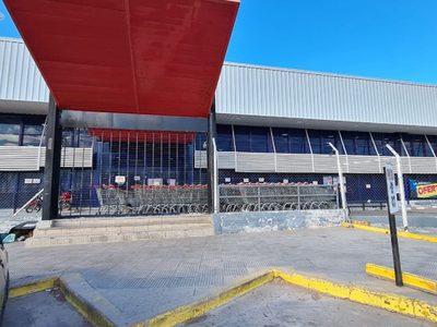 Tras un caso positivo, cierra un supermercado de una localidad neuquina