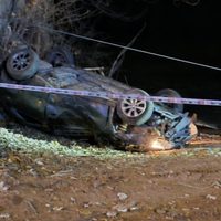 Accidente fatal en Centenario: un joven murió y otros dos resultaron heridos tras el vuelco de un auto