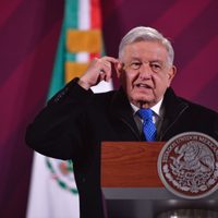 AMLO acusa al Centro ProDh de contribuir a la liberación de detenidos por el caso Ayotzinapa