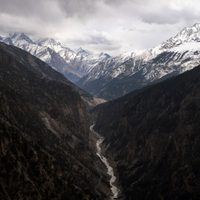 Glaciares del Himalaya podrían perder 80% de su volumen por calentamiento global