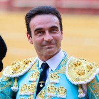 El nuevo proyecto laboral de Enrique Ponce que evidenciaría sus dos historias de amor