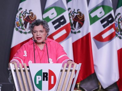 Beatriz Paredes confirma que busca ser la candidata presidencial de Va por México