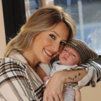 Parque, galería y ambientes en tonos cálidos: así Mica Viciconte decoró su lujosa residencia