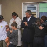 Entregaron viviendas a beneficiarios de San Patricio del Chañar en la región Vaca Muerta