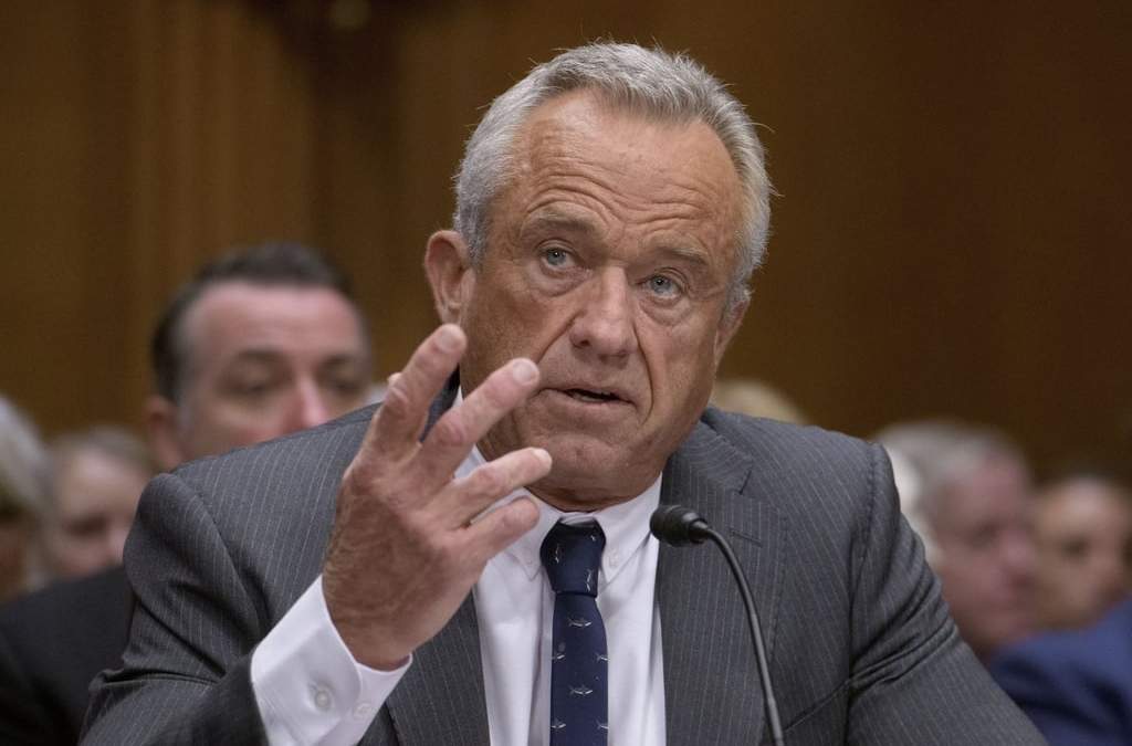 Robert F. Kennedy Jr. durante una audiencia en el senado el 30 de enero de 2025