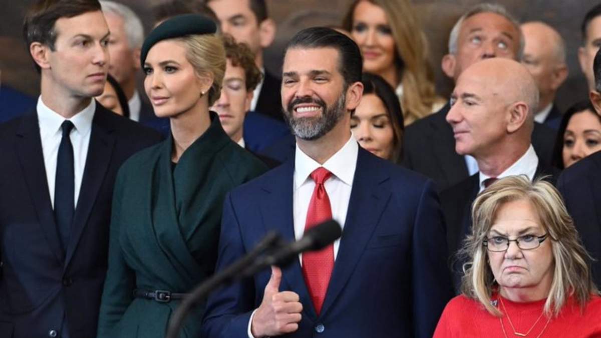 Críticas a Donald Trump Jr, el mayor de los hijos del presidente de EU, tras salir a la luz un vídeo en el que aparece cazando especies protegidas en Italia