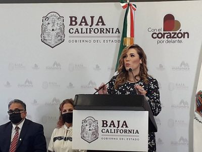 Gobernadora de BC revela contratos irregulares de Jaime Bonilla