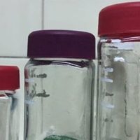 No tires los frascos vacíos de café instantáneo: así podés darles el mejor uso para organizar la cocina